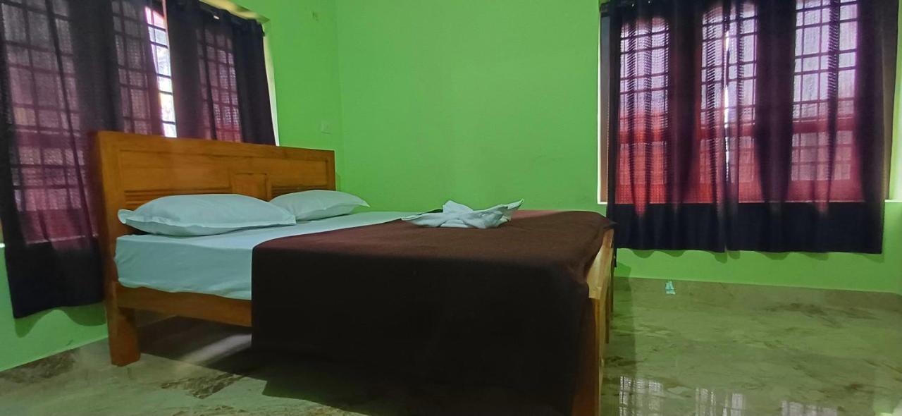 Empire Homestay Kalpatta Exterior foto