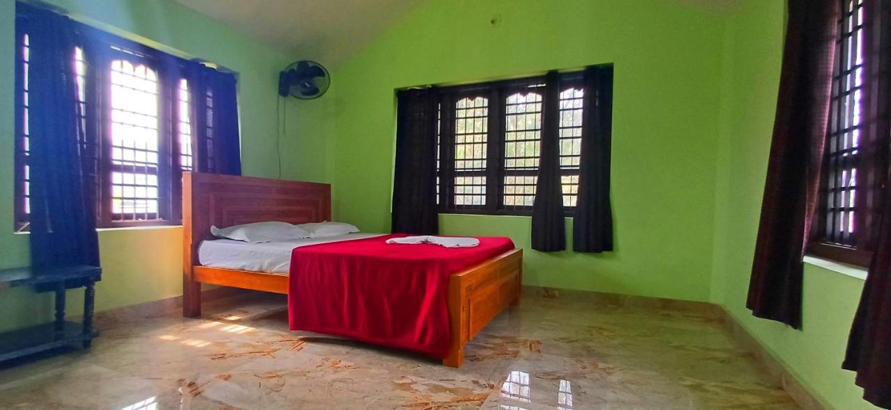 Empire Homestay Kalpatta Exterior foto