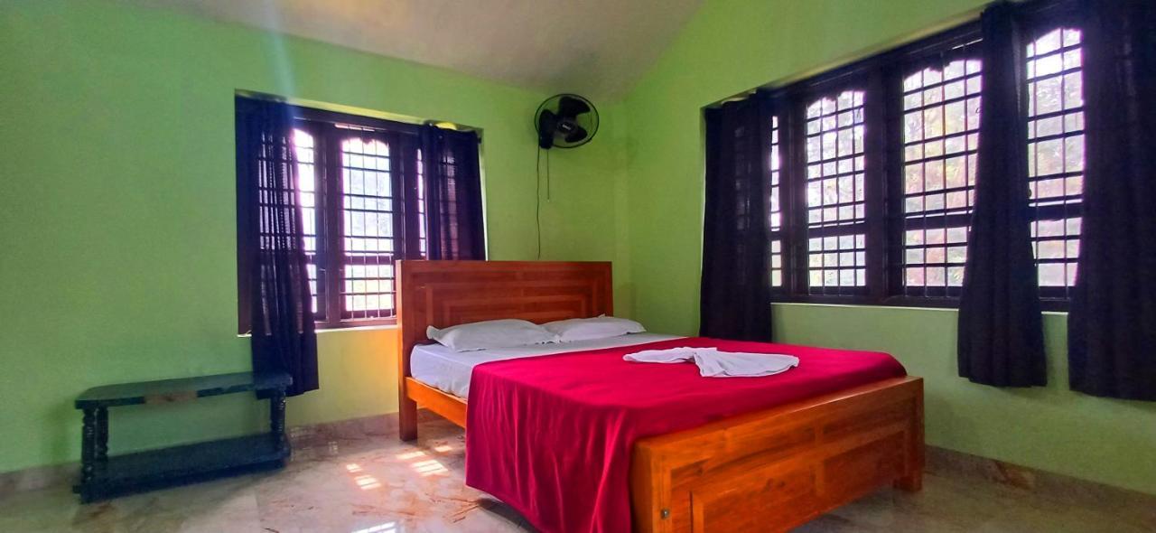 Empire Homestay Kalpatta Exterior foto